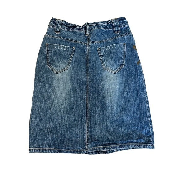 Disney Store Pirates Of The Caribbean Denim Skirt Women’s 6 knee high distressed - Picture 3 of 6